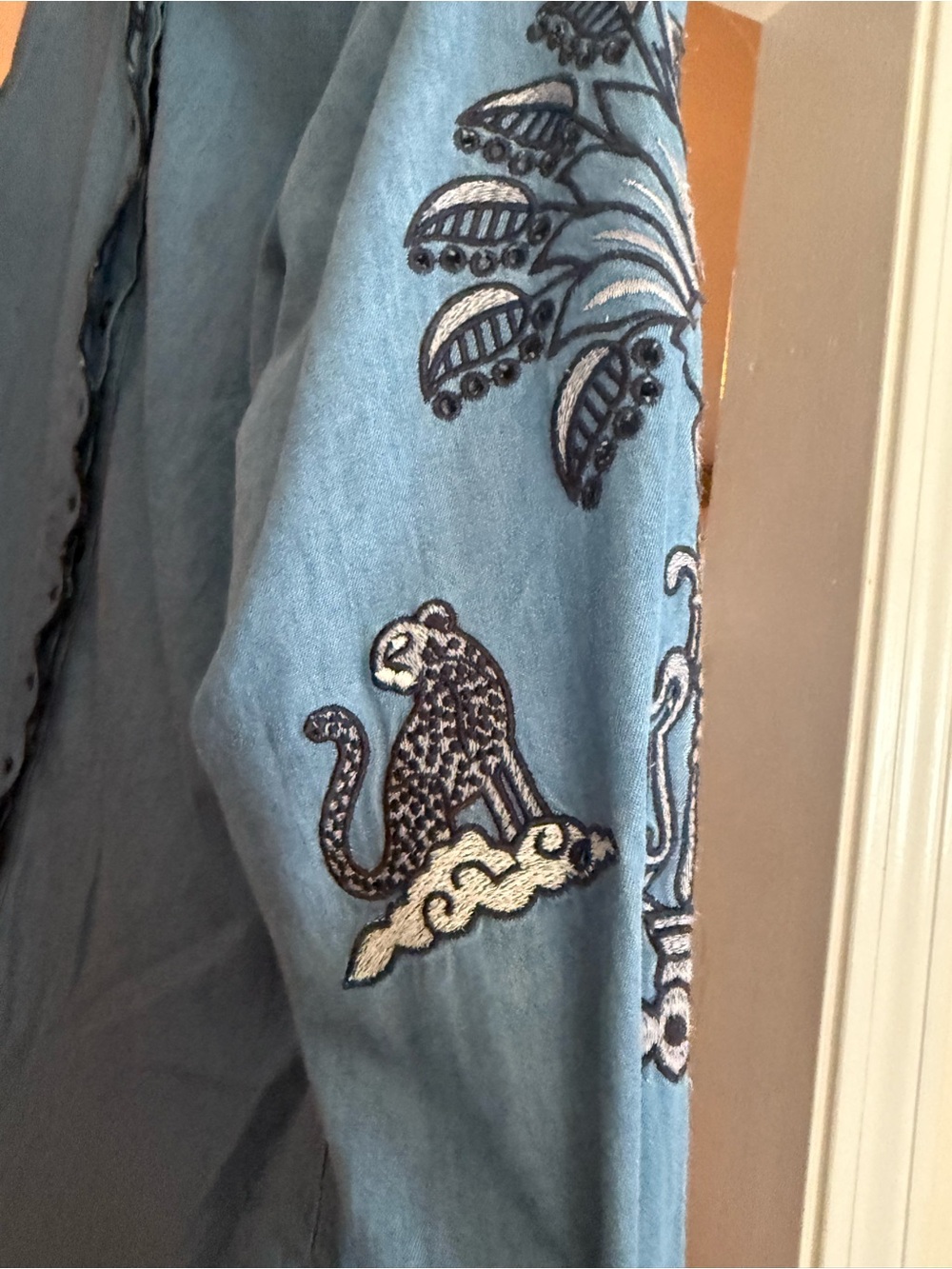 Never Fully Dressed Blue Embroidered Cheetah Chambray Shirt Size 6 - Picture 3 of 5